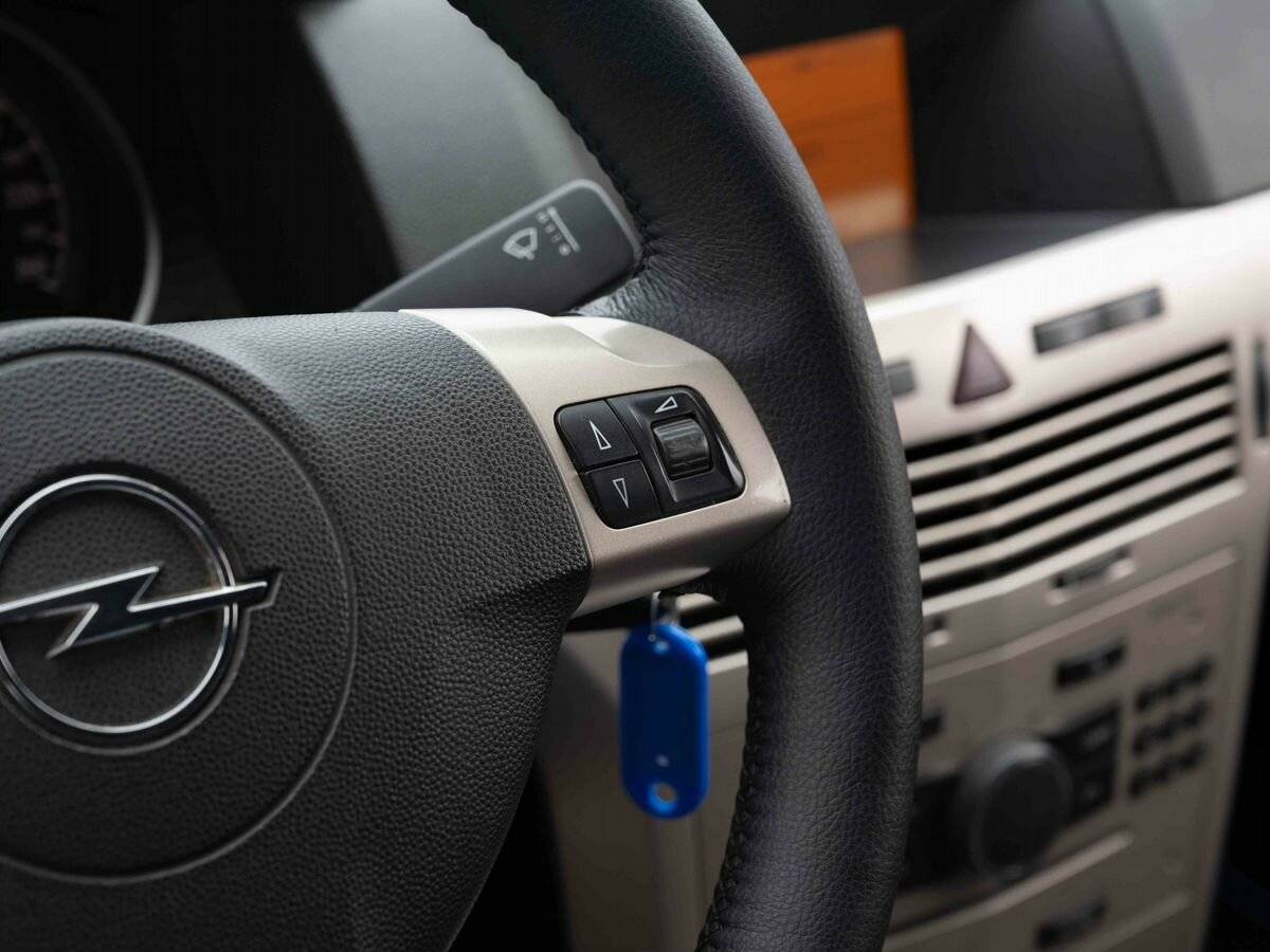 Купить Opel Astra GTC, 2007, 221 142 км, фото №14