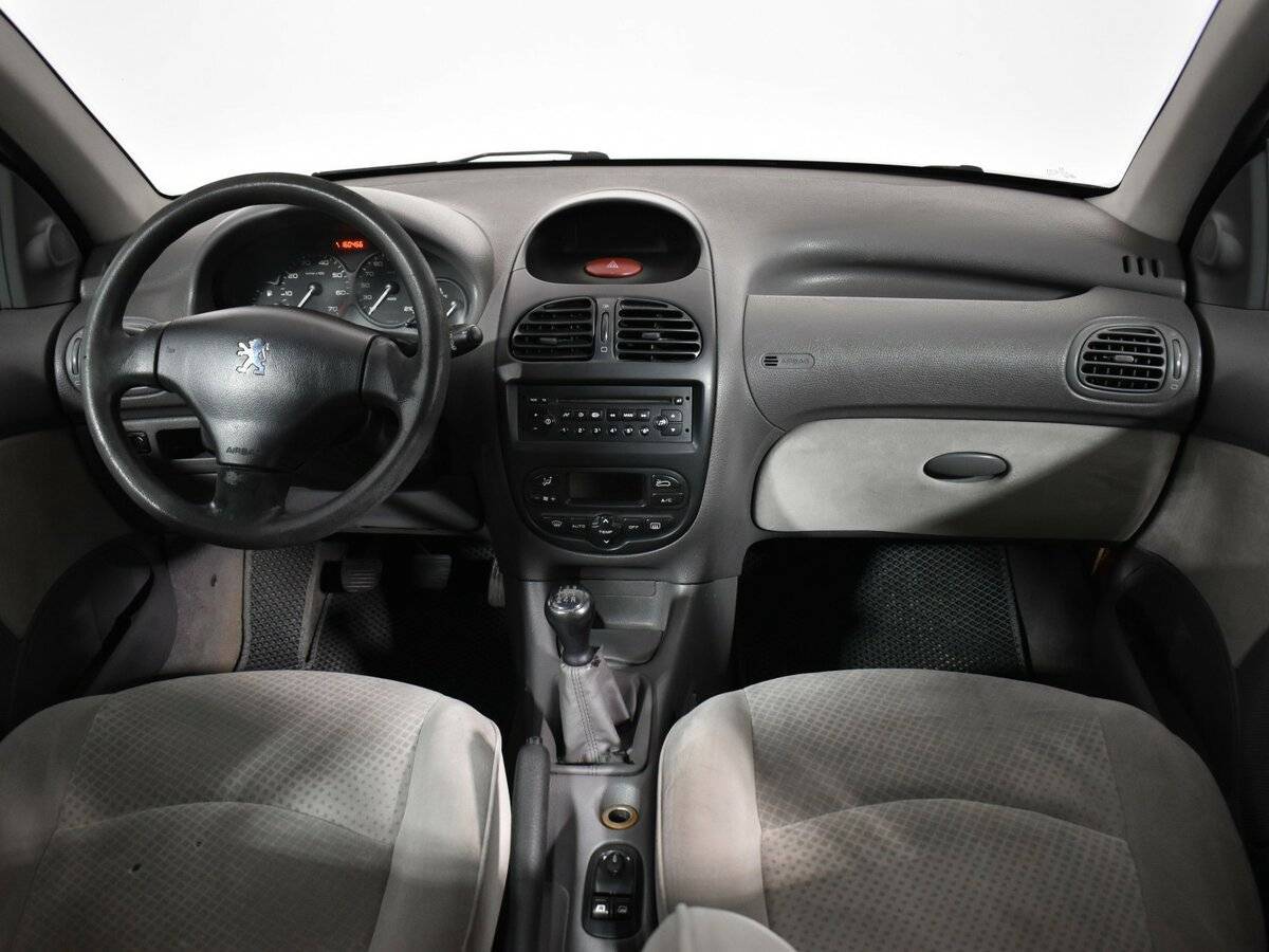 Купить Peugeot 206, 2003, 160 464 км, фото №11