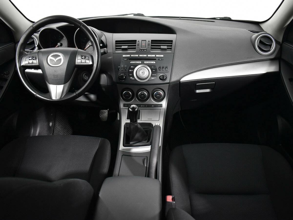 Купить Mazda 3, 2011, 239 000 км, фото №10