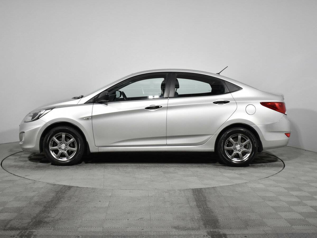 Купить Hyundai Solaris, 2011, 123 914 км, фото №8