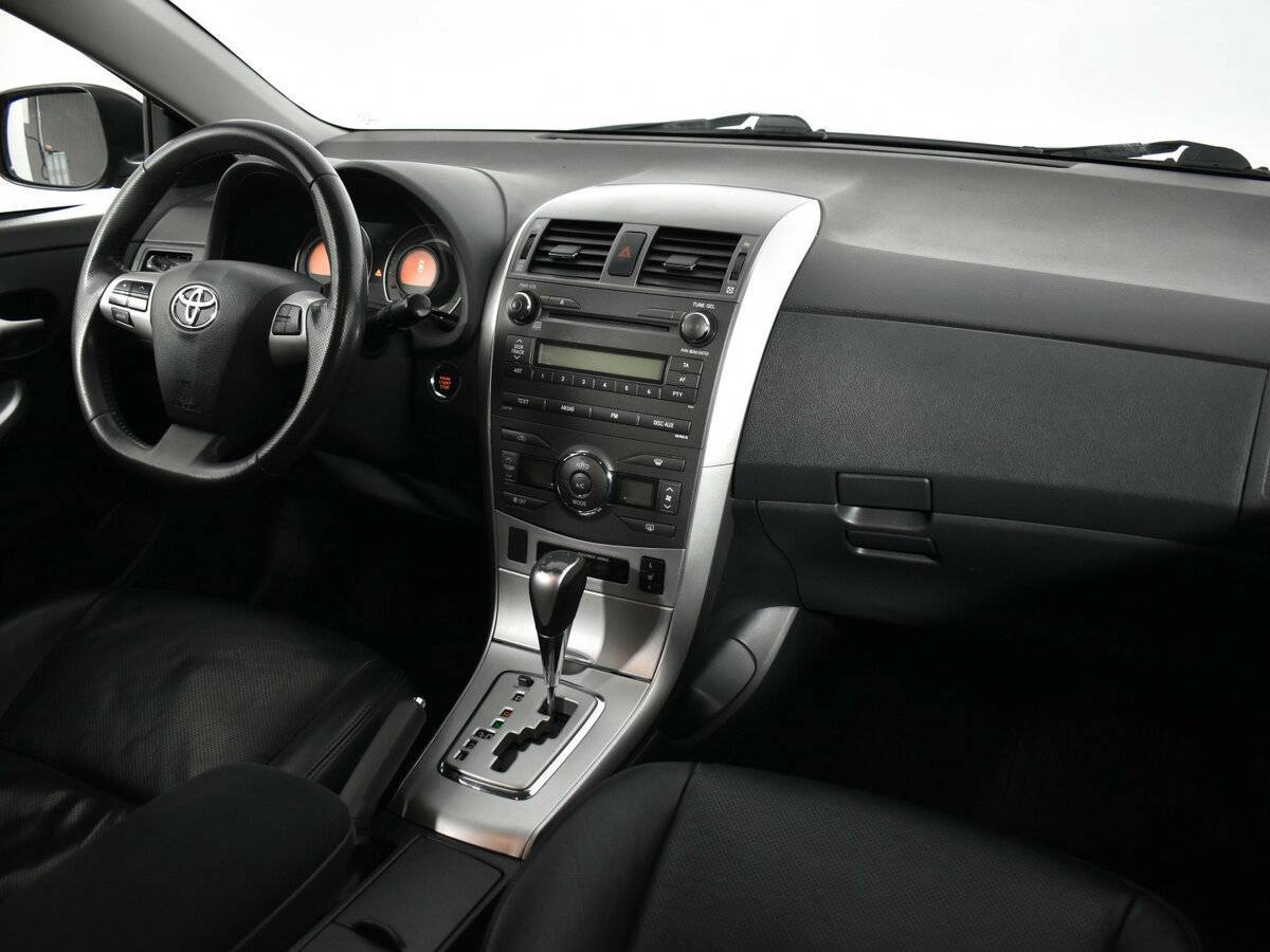 Купить Toyota Corolla, 2010, 300 850 км, фото №10