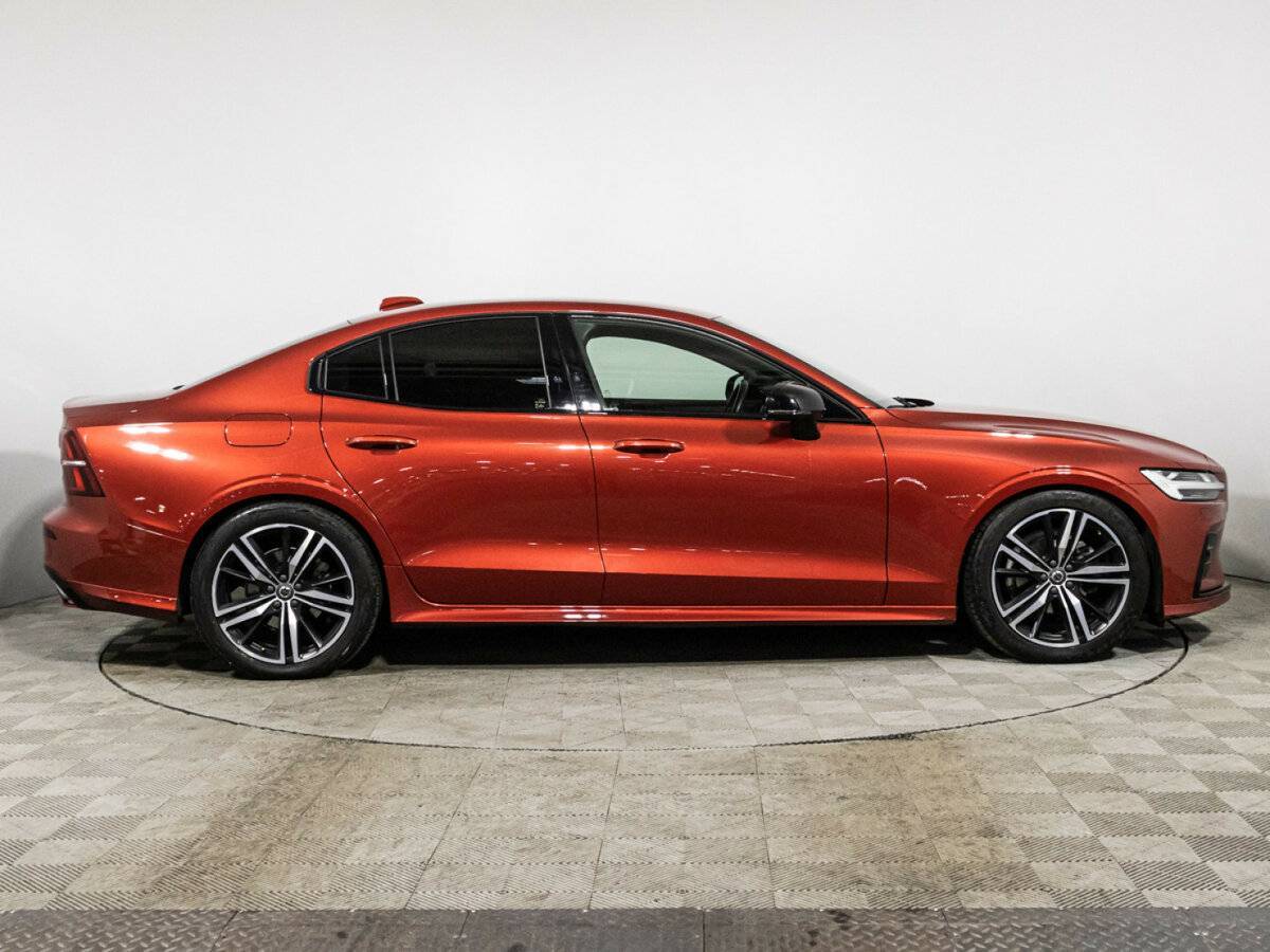 Купить Volvo S60, 2019, 28 984 км, фото №4