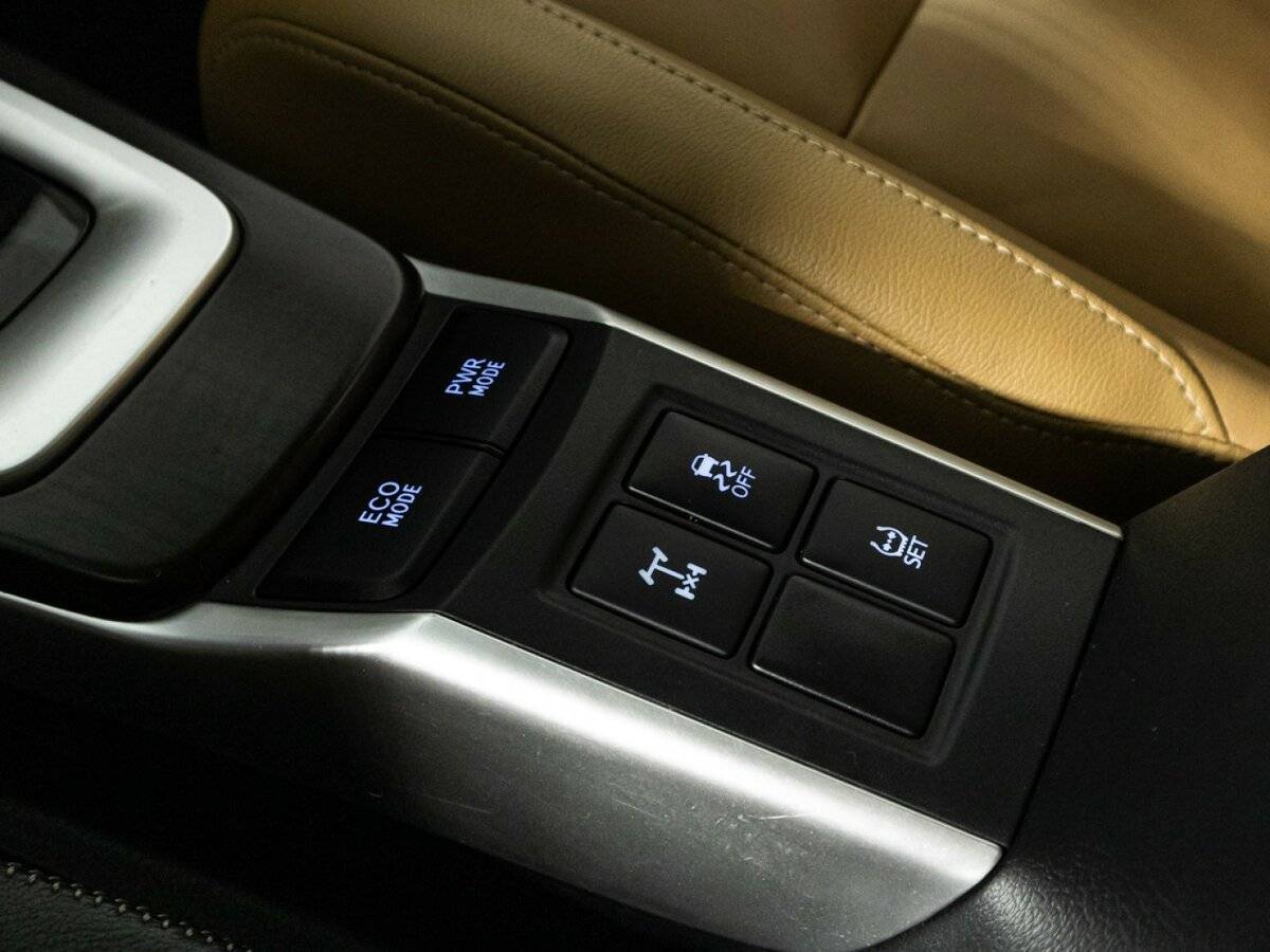 Купить Toyota Fortuner, 2019, 113 061 км, фото №23