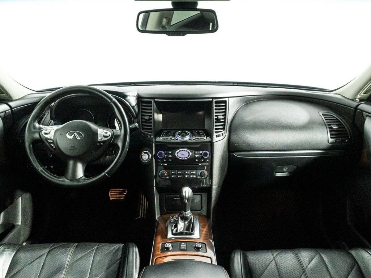 Купить Infiniti QX70, 2014, 228 421 км, фото №13