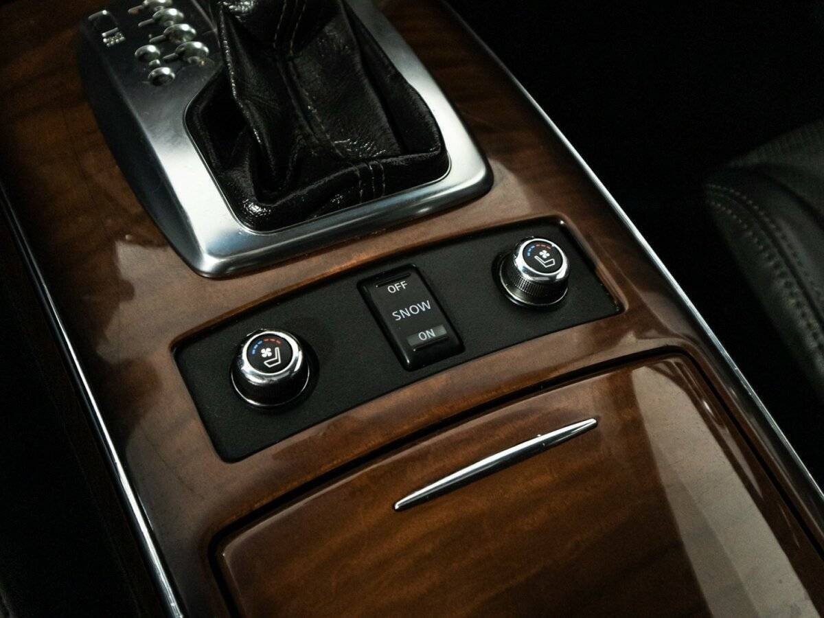 Купить Infiniti QX70, 2014, 228 421 км, фото №25