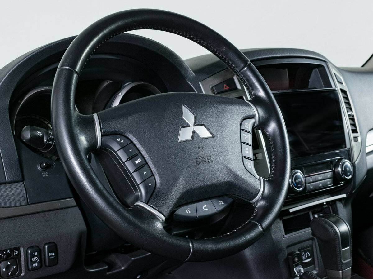 Купить Mitsubishi Pajero, 2021, 25 000 км, фото №13