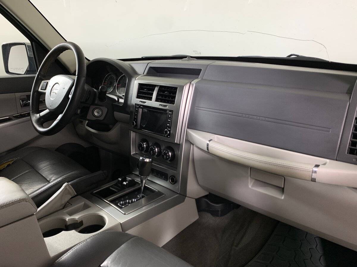 Купить Jeep Cherokee, 2008, 324 751 км, фото №13