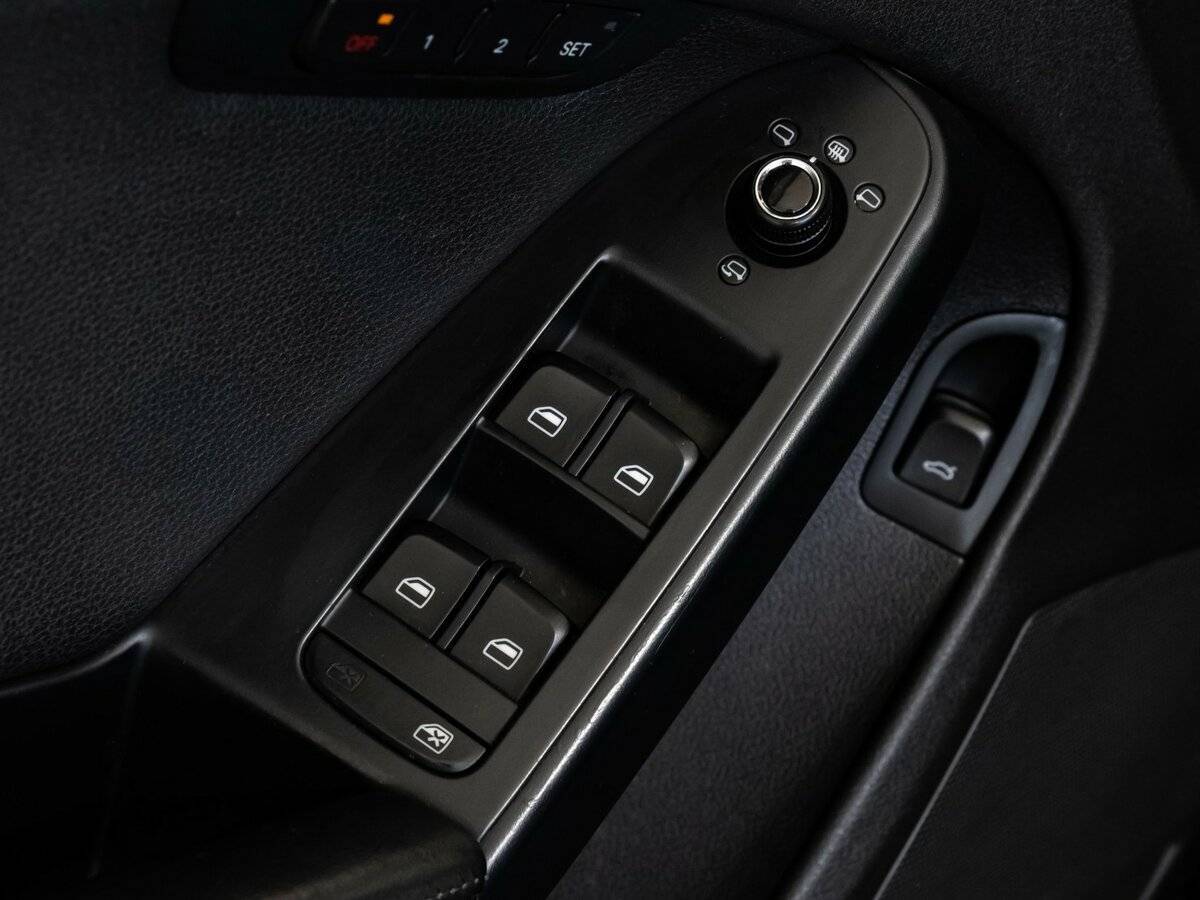 Купить Audi A4, 2010, 259 038 км, фото №18