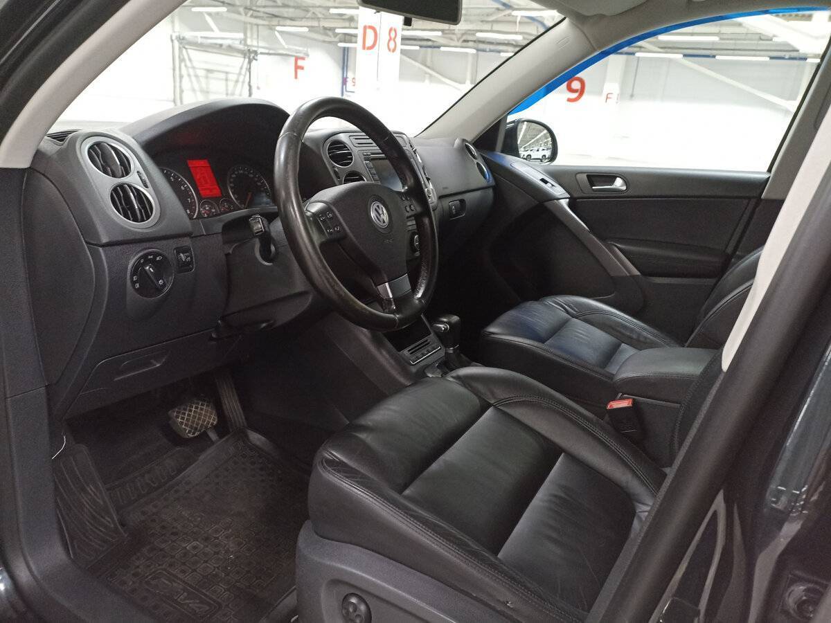 Купить Volkswagen Tiguan, 2009, 180 121 км, фото №16