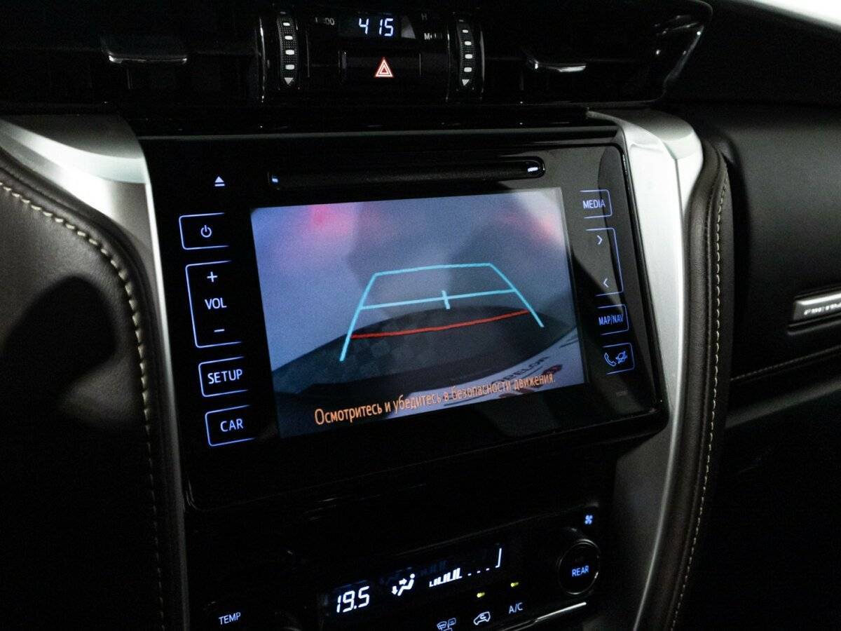 Купить Toyota Fortuner, 2017, 72 296 км, фото №18