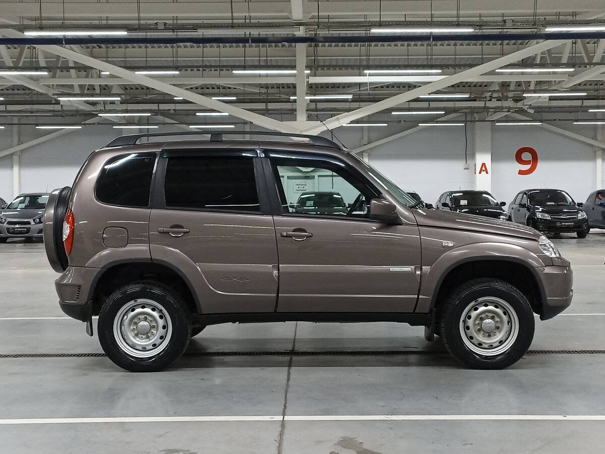 Купить Chevrolet Niva, 2013, 133 950 км, фото №4