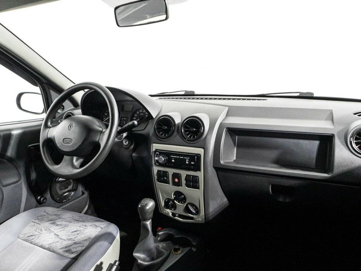 Купить Renault Logan, 2006, 114 135 км, фото №9