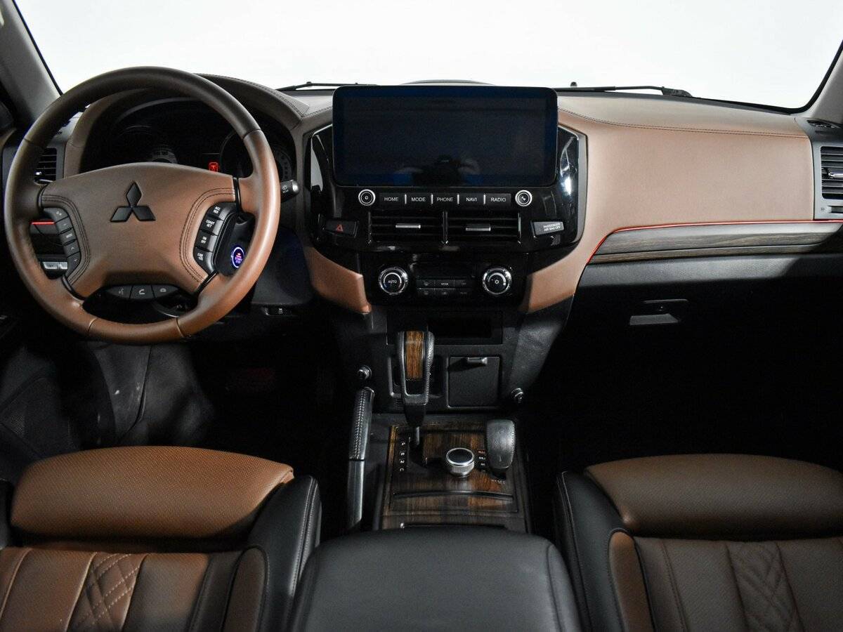 Купить Mitsubishi Pajero, 2022, 77 500 км, фото №14