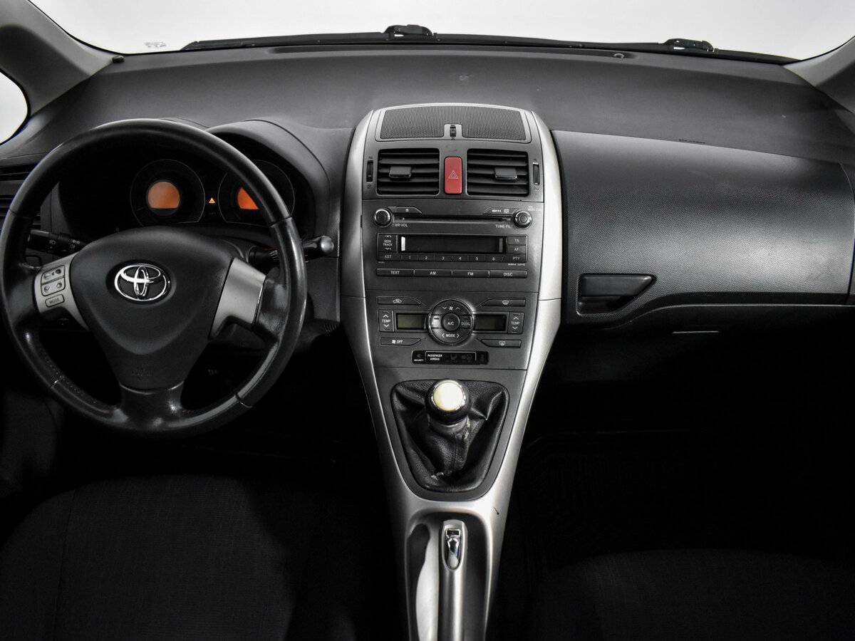 Купить Toyota Auris, 2008, 185 091 км, фото №12
