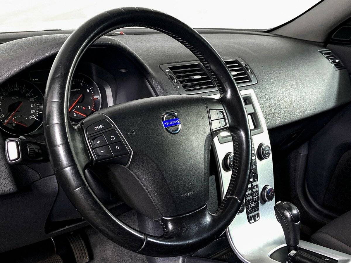 Купить Volvo S40 II Рестайлинг, 2010, 228 304 км, фото №12