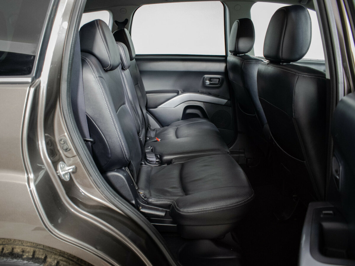 Купить Peugeot 4007, 2010, 254 315 км, фото №9