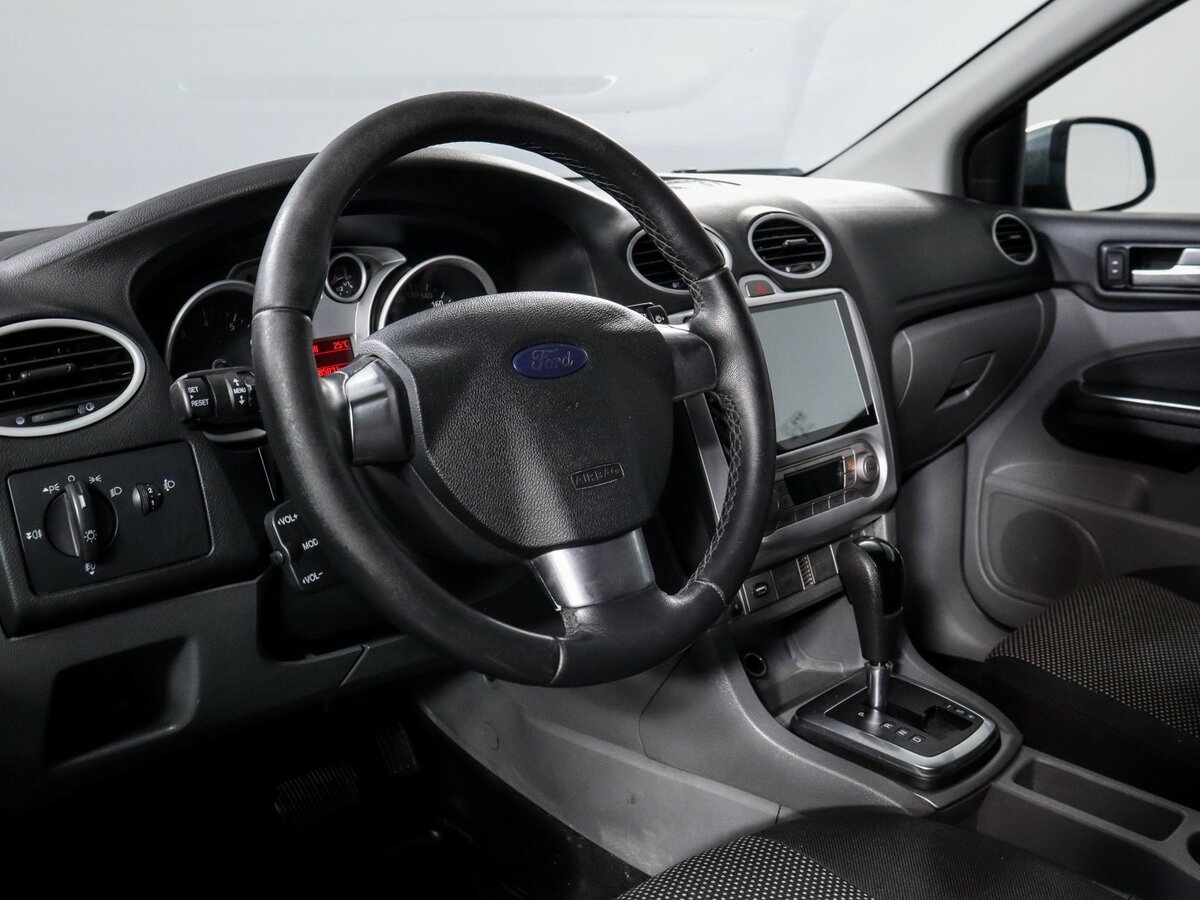 Купить Ford Focus II Рестайлинг, 2010, 178 500 км, фото №11