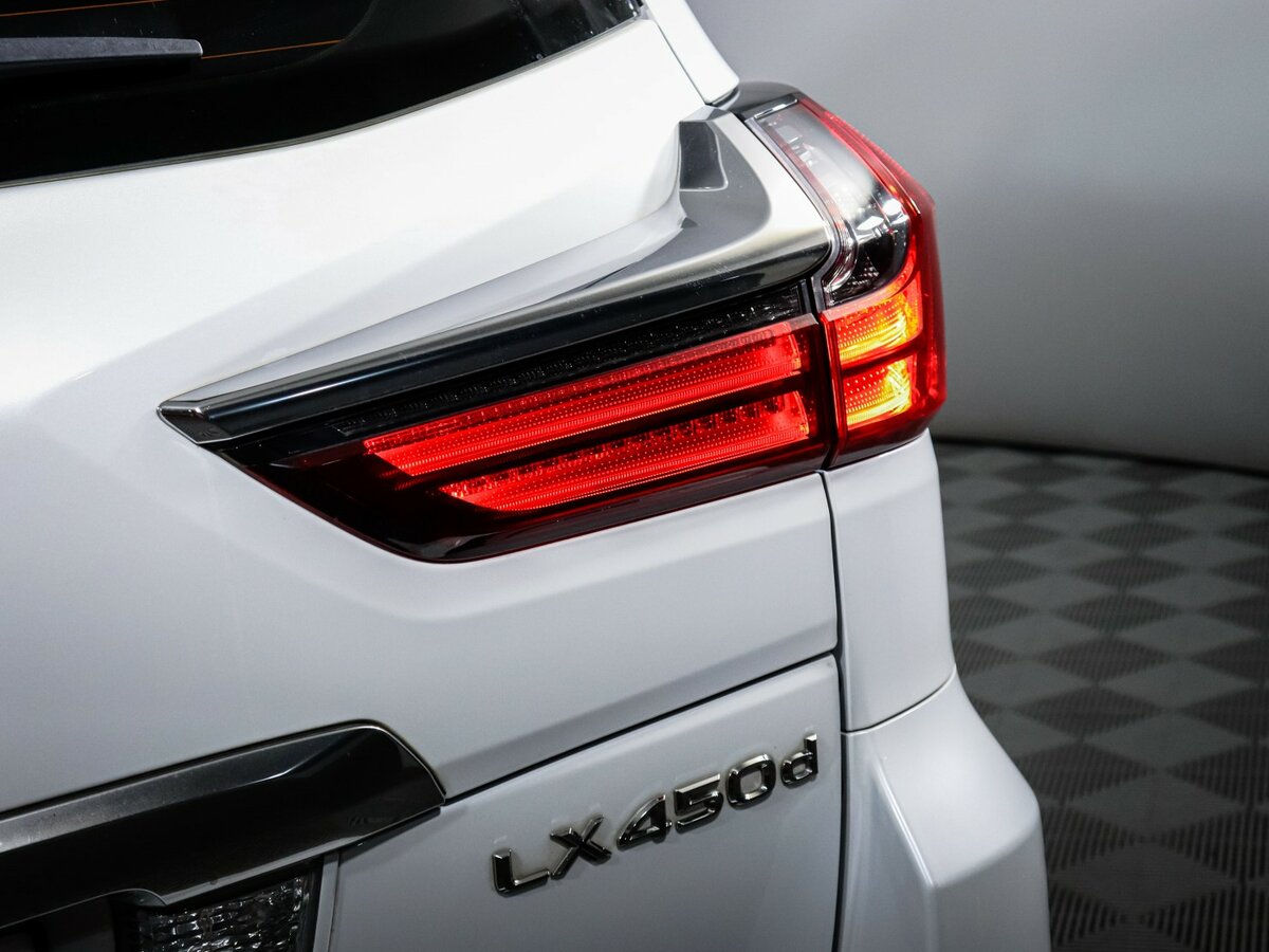 Купить Lexus LX 450d III Рестайлинг 2, 2015, 138 324 км, фото №20