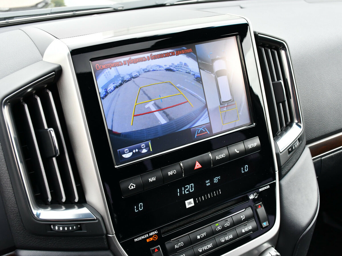 Купить Toyota Land Cruiser 200 Series Рестайлинг 2, 2017, 56 260 км, фото №14