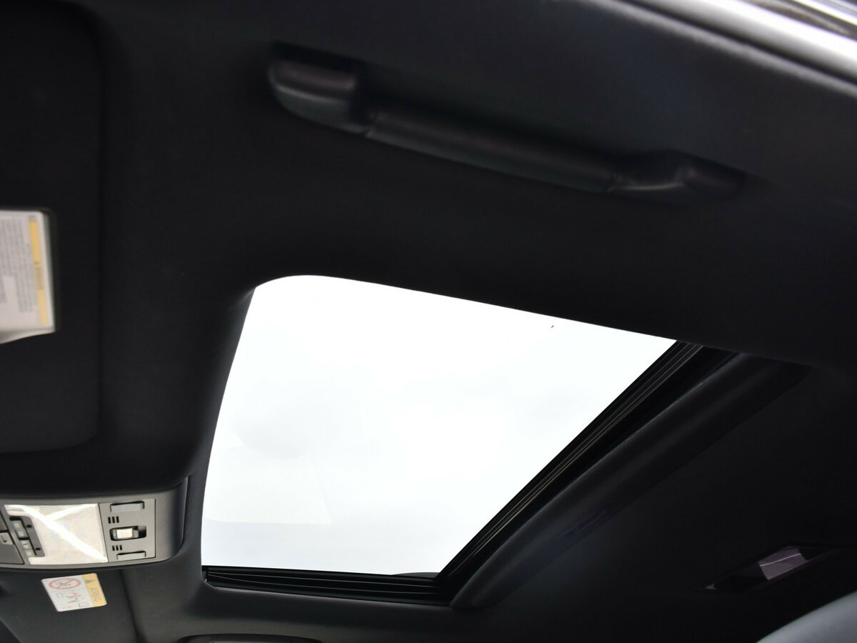 Купить Toyota Land Cruiser 200 Series Рестайлинг 2, 2017, 56 260 км, фото №27