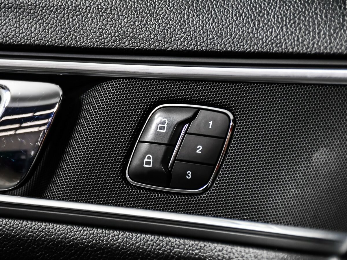 Купить Ford Explorer V Рестайлинг 2, 2018, 119 244 км, фото №20