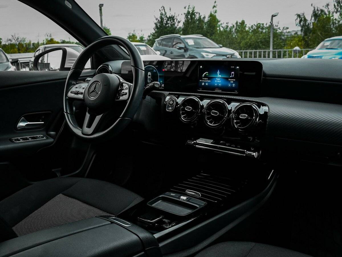 Купить Mercedes-Benz A-Класс 200 IV (W177), 2019, 79 377 км, фото №9