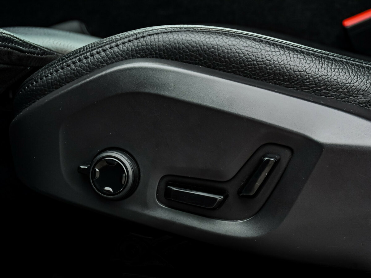 Купить Volvo XC60 II Рестайлинг, 2021, 82 000 км, фото №14