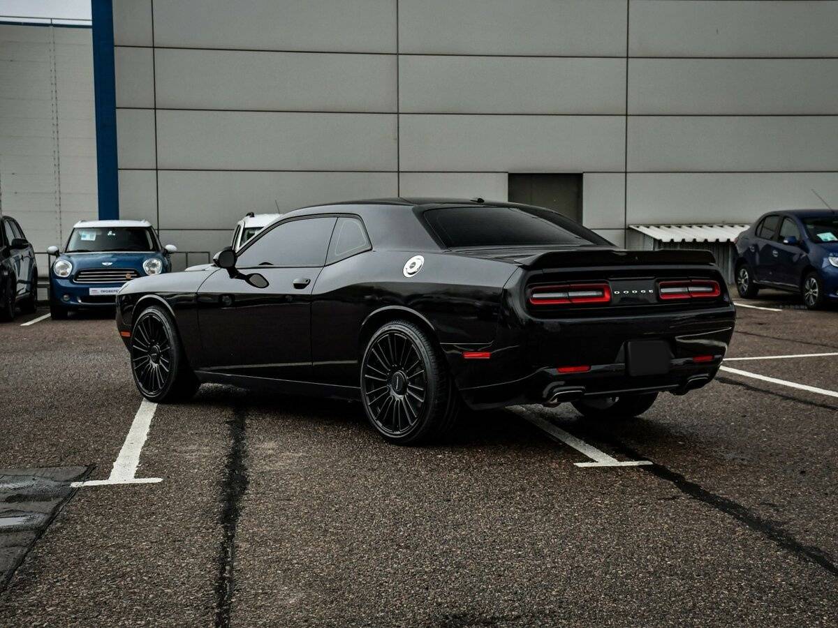 Купить Dodge Challenger III Рестайлинг 2, 2020, 65 190 км, фото №7