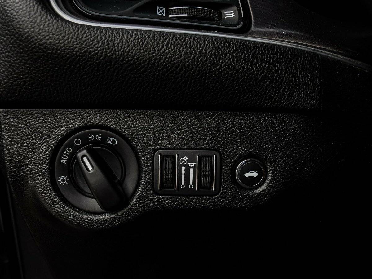 Купить Dodge Challenger III Рестайлинг 2, 2020, 65 190 км, фото №13