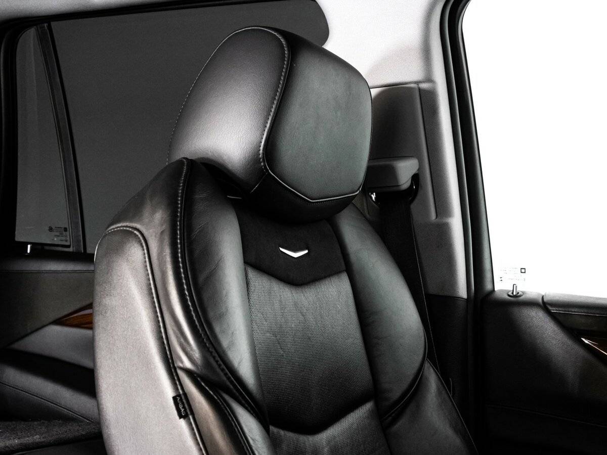 Купить Cadillac Escalade IV, 2015, 270 958 км, фото №17