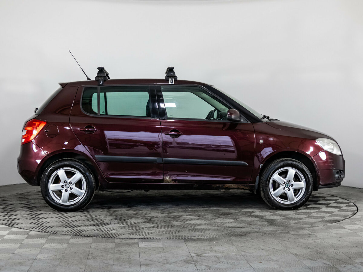 Купить Skoda Fabia II, 2010, 221 631 км, фото №4