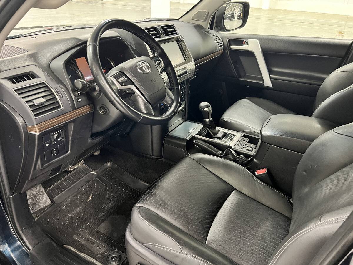 Купить Toyota Land Cruiser Prado 150 Series Рестайлинг 2, 2017, 209 089 км, фото №16