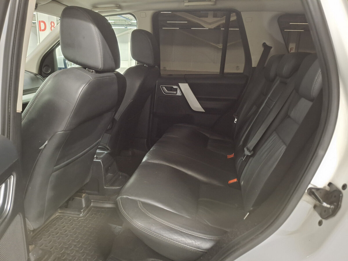 Купить Land Rover Freelander II Рестайлинг, 2010, 270 229 км, фото №12