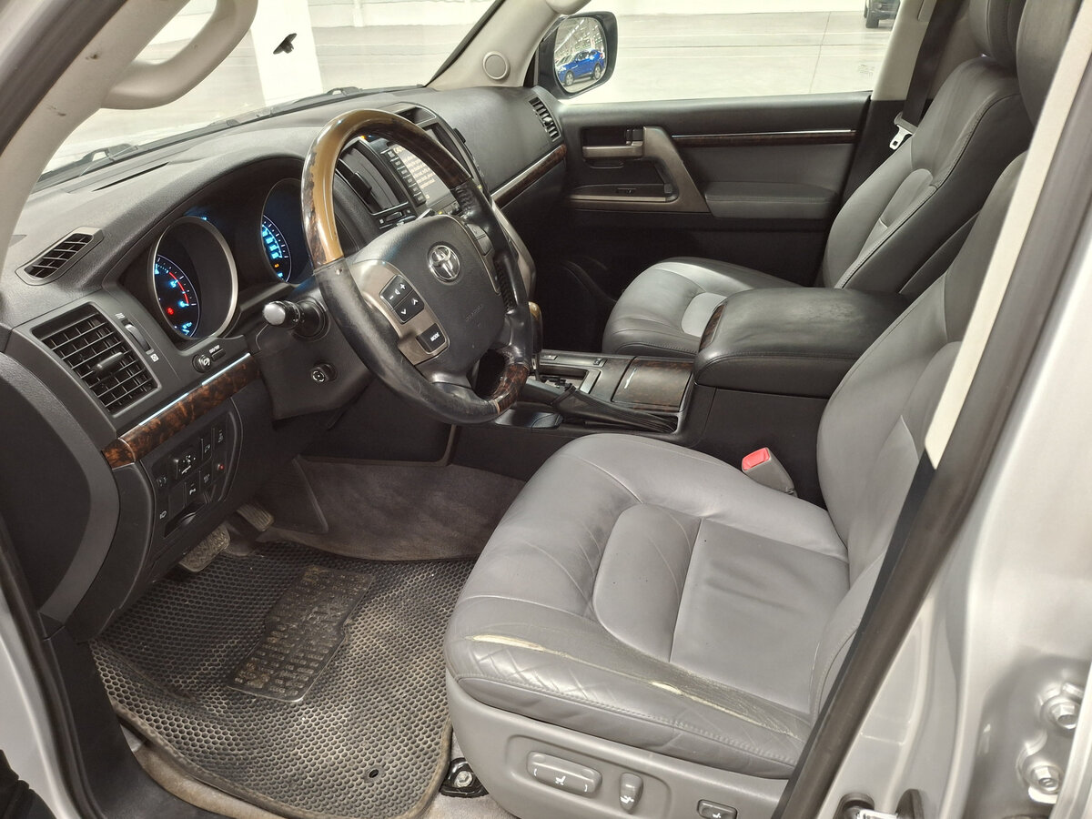 Купить Toyota Land Cruiser 200 Series, 2008, 431 611 км, фото №16