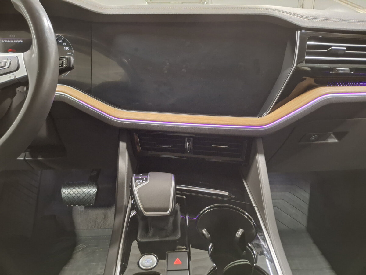 Купить Volkswagen Touareg III, 2020, 57 152 км, фото №15