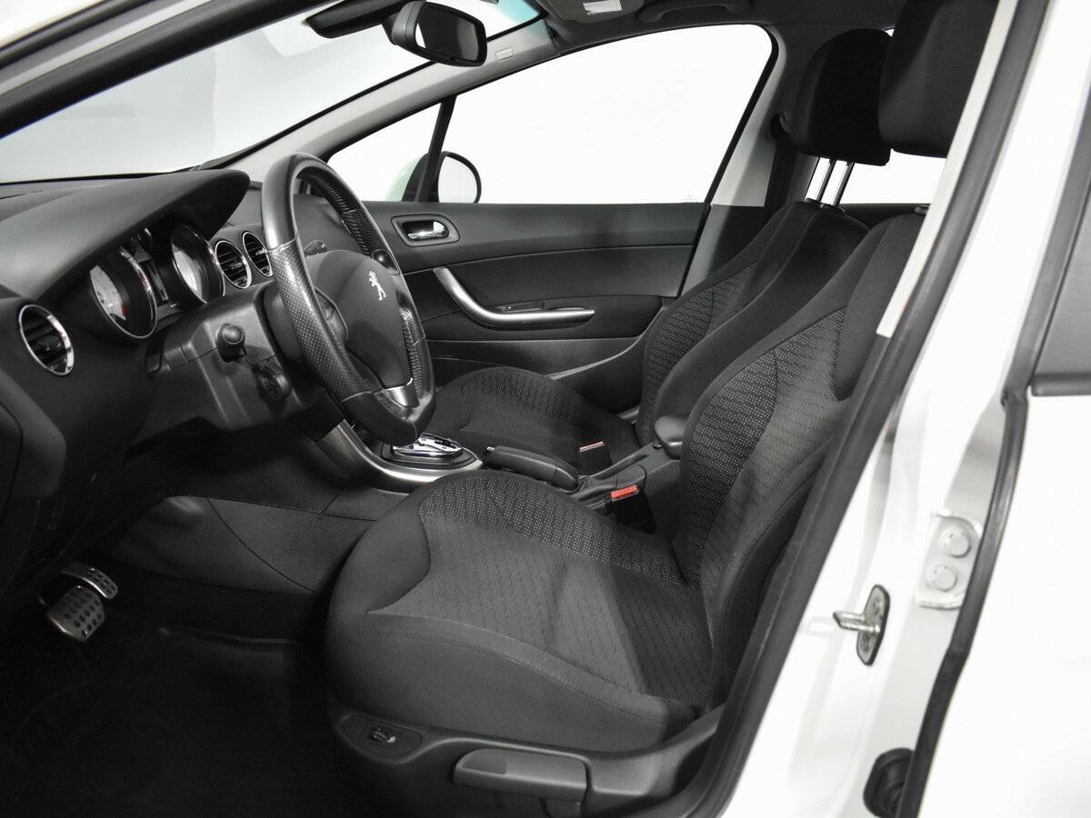 Купить Peugeot 308 I Рестайлинг, 2011, 147 182 км, фото №8