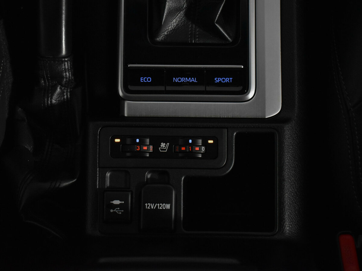 Купить Toyota Land Cruiser Prado 150 Series Рестайлинг 2, 2018, 165 805 км, фото №19