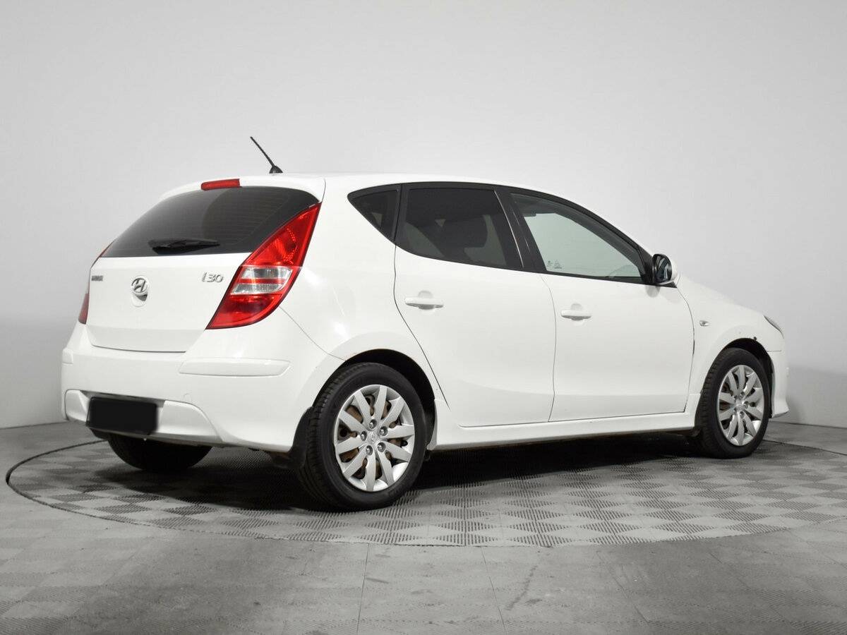 Купить Hyundai i30 I Рестайлинг, 2011, 135 000 км, фото №4