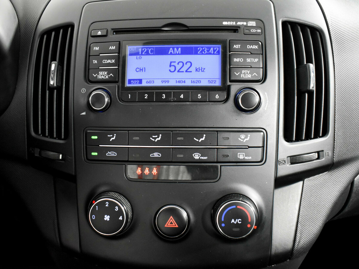 Купить Hyundai i30 I Рестайлинг, 2011, 135 000 км, фото №12