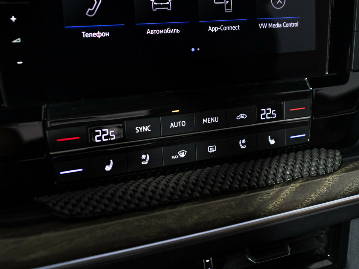 Купить Volkswagen Touareg III, 2019, 108 829 км, фото №24