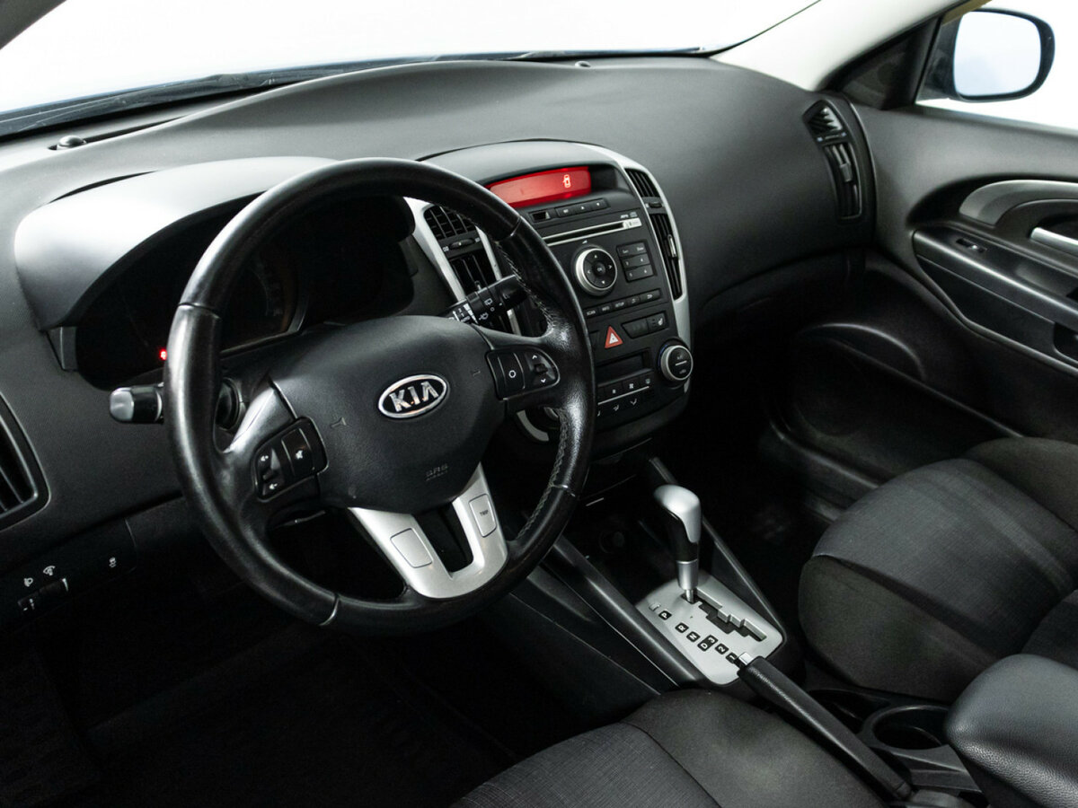 Купить Kia Ceed I Рестайлинг, 2010, 185 000 км, фото №11