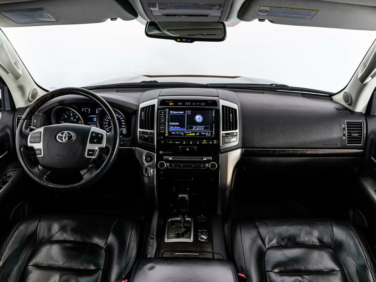 Купить Toyota Land Cruiser 200 Series Рестайлинг 1, 2012, 222 767 км, фото №8