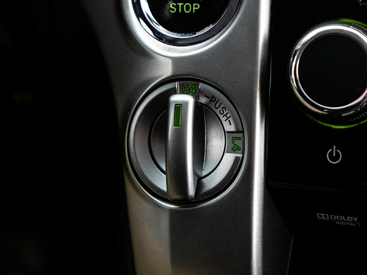 Купить Toyota Land Cruiser 200 Series Рестайлинг 1, 2012, 222 767 км, фото №11