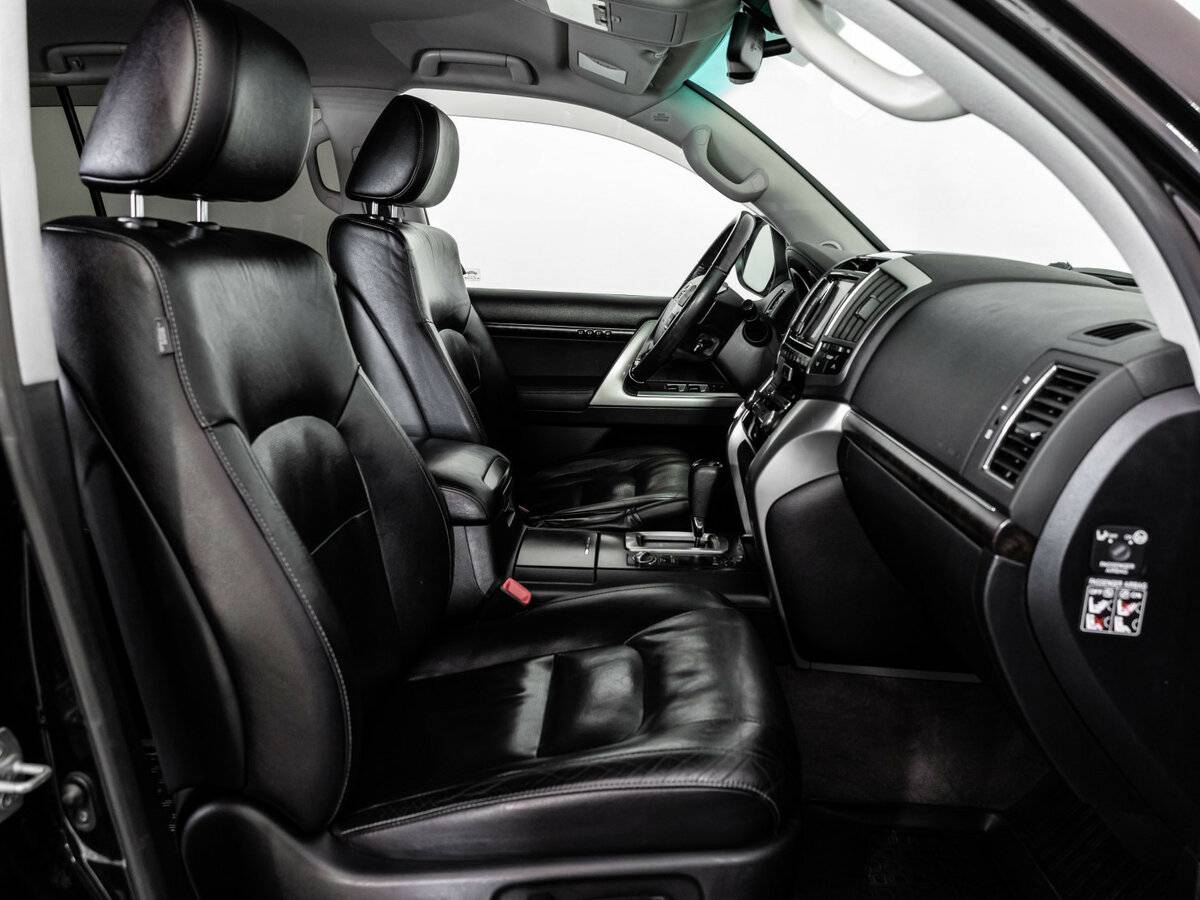 Купить Toyota Land Cruiser 200 Series Рестайлинг 1, 2012, 222 767 км, фото №18