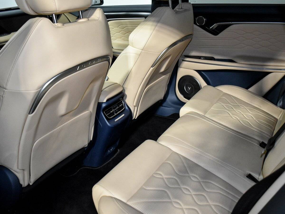 Купить Voyah Free EVR I, 2023, 25 841 км, фото №10