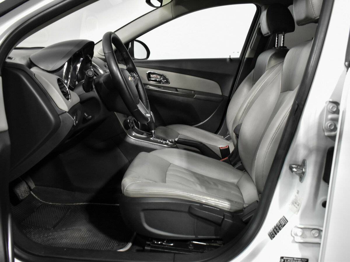 Купить Chevrolet Cruze I Рестайлинг, 2013, 184 476 км, фото №8