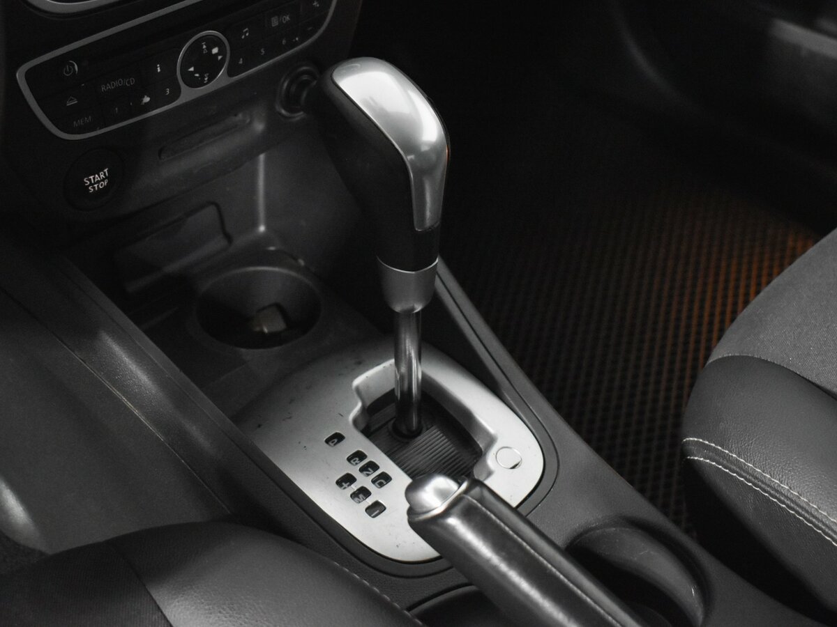 Купить Renault Fluence I, 2011, 243 000 км, фото №8