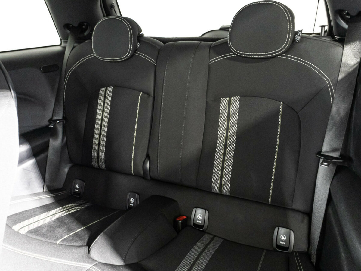 Купить Mini Hatch JCW III (F55/F56) Рестайлинг, 2020, 89 351 км, фото №10