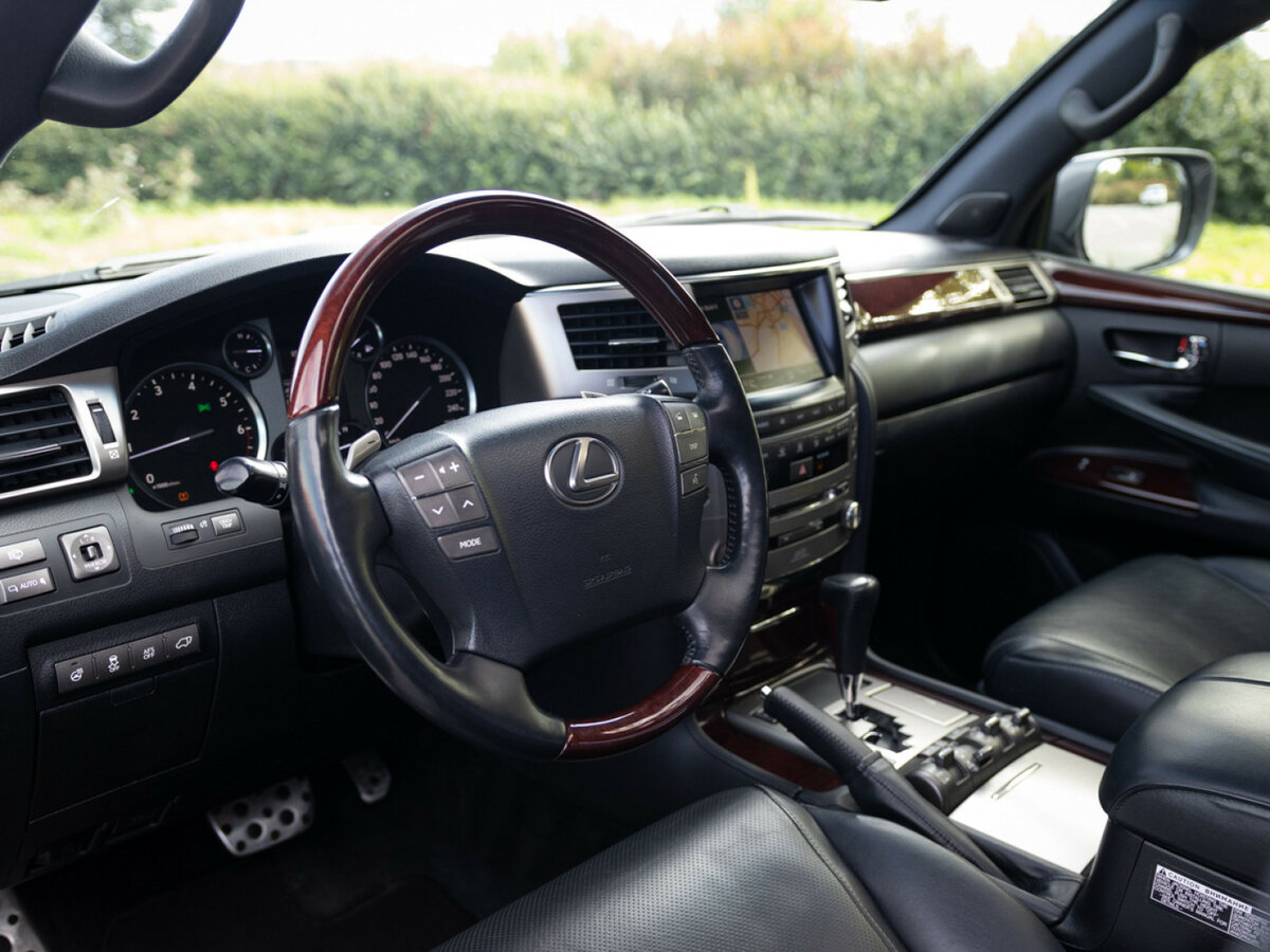 Купить Lexus LX 570 III Рестайлинг, 2014, 172 642 км, фото №24