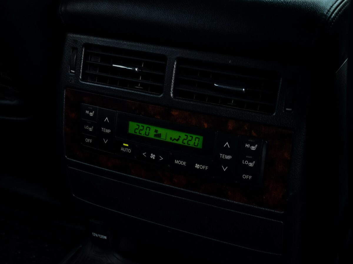 Купить Toyota Land Cruiser 200 Series Рестайлинг 1, 2012, 259 212 км, фото №14